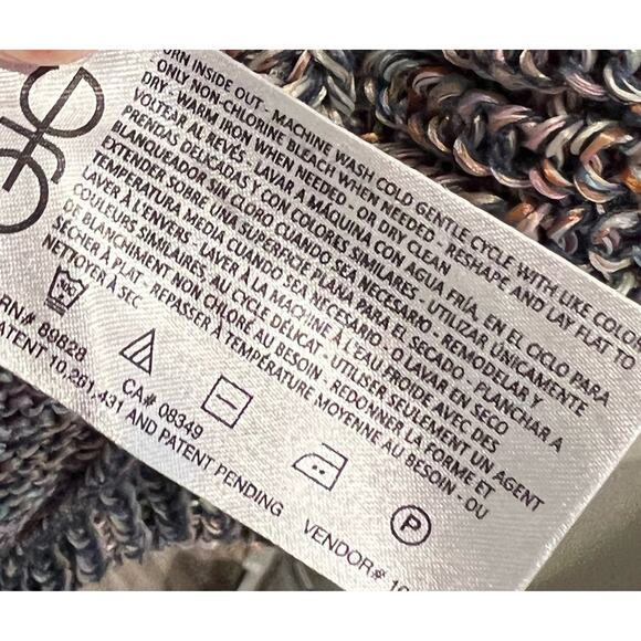 Ella Miss Junior Size Small Sleeveless Knitted sweater top - Picture 8 of 8